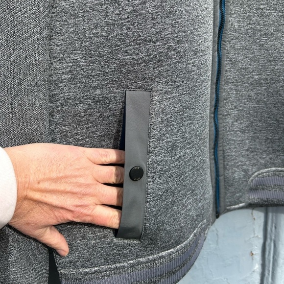 Ted Baker Stevan Grey Varsity Jacket, size Ted 6 (XXL) - Picture 4 of 9